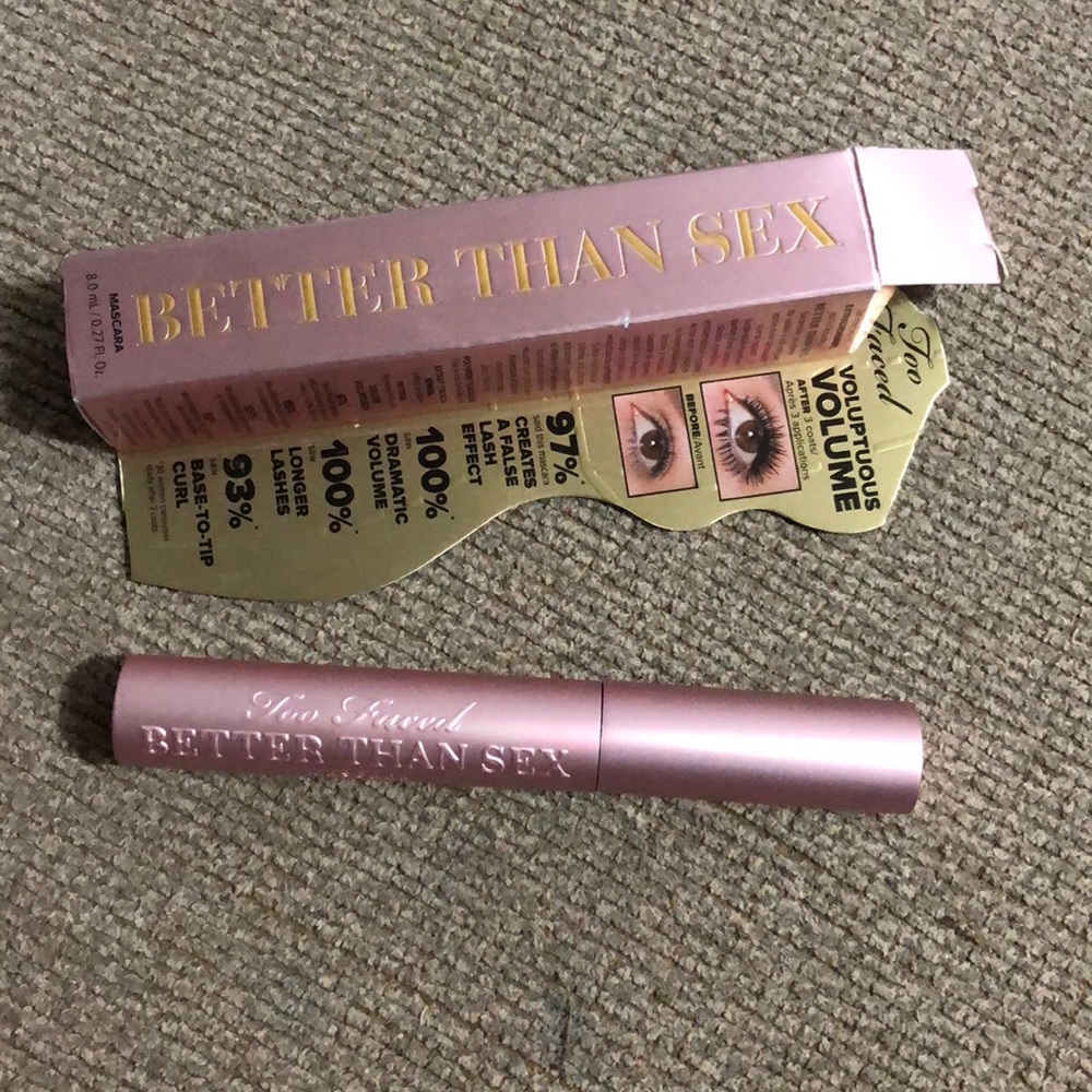 Too Faced Full size better than sex mascara